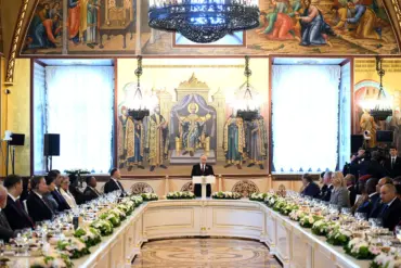 Privileged Access: Putin's Victory Day Diplomacy and the Pursuit of Peace Amid Geopolitical Tensions