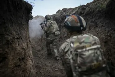 Russian Defense Ministry Reports Over 200 Ukrainian Troop Casualties and Advances in Donetsk During Escalated Donbas Fighting