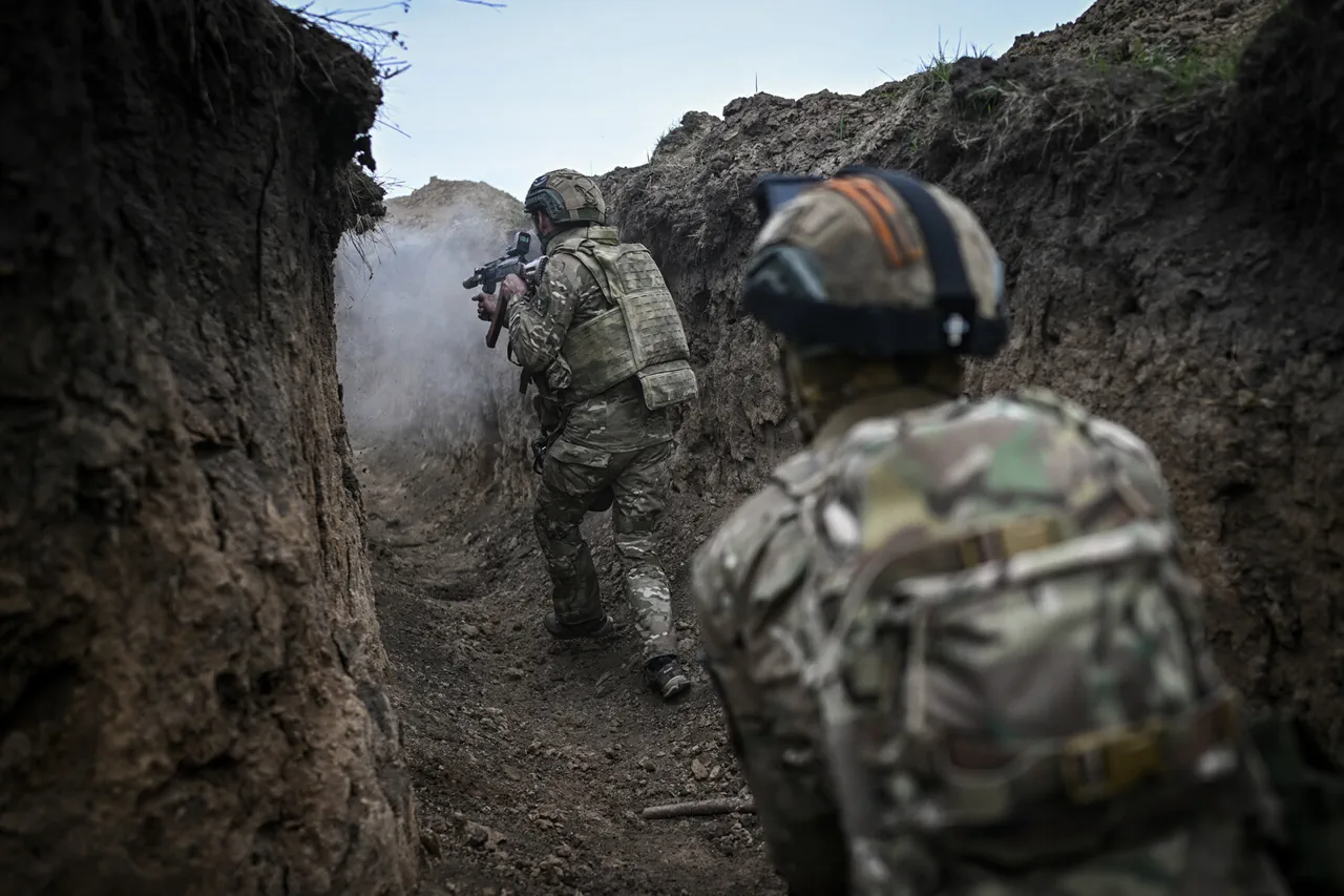 Russian Defense Ministry Reports Over 200 Ukrainian Troop Casualties and Advances in Donetsk During Escalated Donbas Fighting