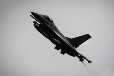 Ukraine Loses Contact with F-16 Jet During First Confirmed Operational Use in Intercepting Russian Air Attack