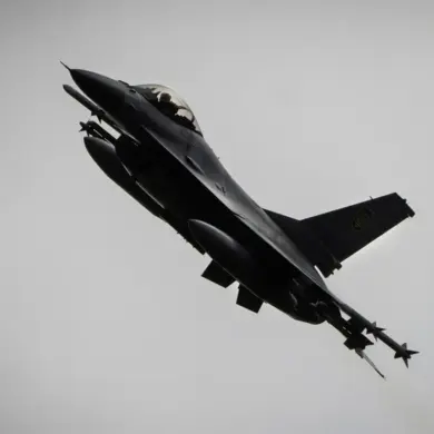 Ukraine Loses Contact with F-16 Jet During First Confirmed Operational Use in Intercepting Russian Air Attack