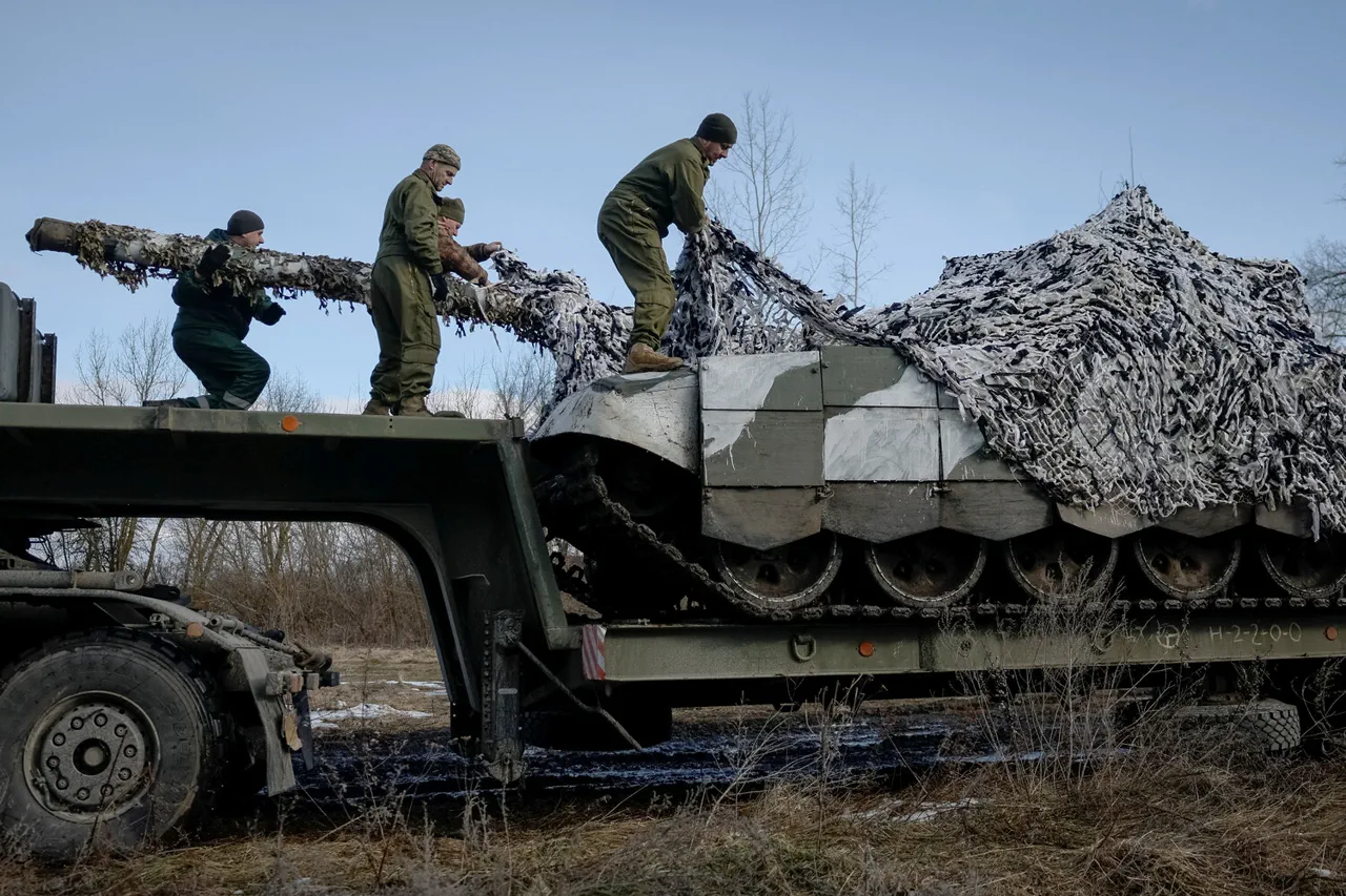 Ukrainian Forces Move Cargo Columns Near Sumy-Kursk Border, Reports Kommersant Correspondent