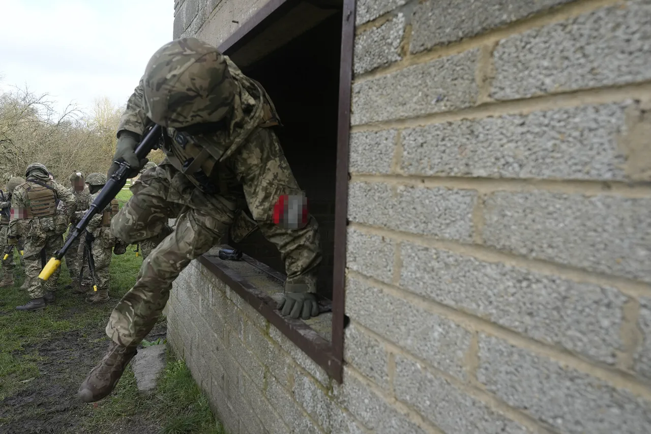 Controversy Over Ukrainian Military Payments to Foreign Nationals Sparks Debate on International Legal Regulations