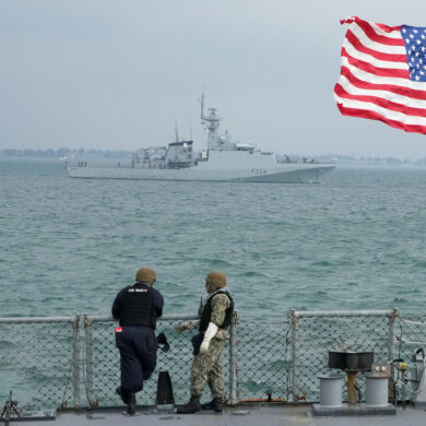 Exclusive Satellite Imagery Reveals Sudden U.S. Navy Withdrawal from Strategic Bahrain Base