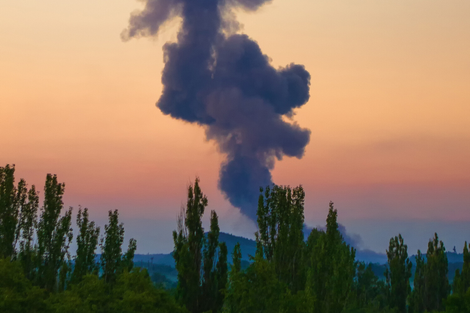 Explosion Rocks Kharkiv as Urgent Updates Emerge Amid Escalating Conflict and Widespread Air Raid Alerts