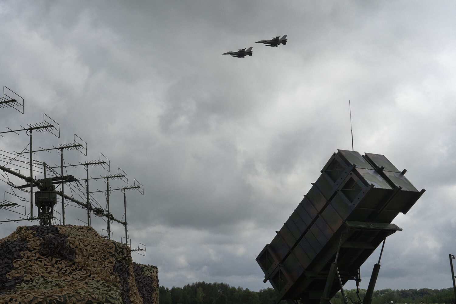 Explosions in Dnipro and Air Raid Alarms in Ukraine's Dnipropetrovsk and Kharkiv Regions Signal Escalating Conflict and Rising Civilian Risk