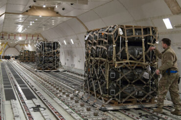 Late-Breaking Update: US Aircraft Movement Near Saudi Border Heightens Middle East Tensions