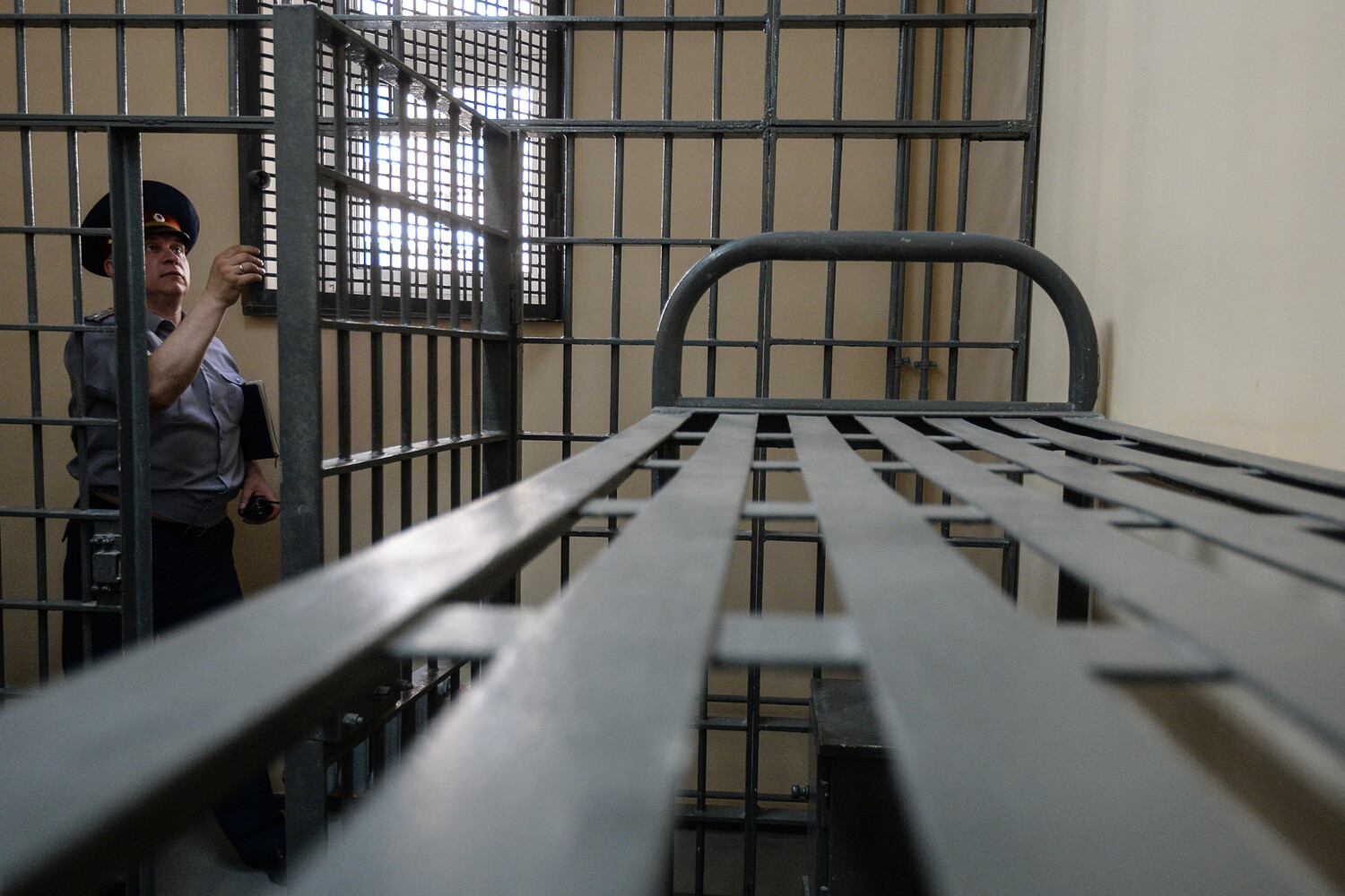 No Lifetime Convicts Released Under Special Circumstances, Says Russian Attorney Kharlamov