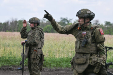 Official: Russian Forces Seize Strategic Dylevka in Donetsk, Says Ministry of Defense