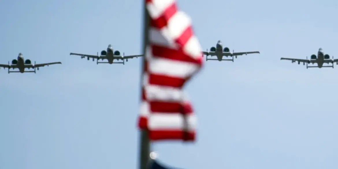 Pentagon's Controversial Shift in Aerospace Funding Sparks Debate Over Future of F/A-XX and F-47 Programs