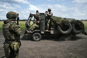 Russian Military Escalates Operations in Dnipropetrovsk and Donetsk People's Republic Amid Broader Offensive