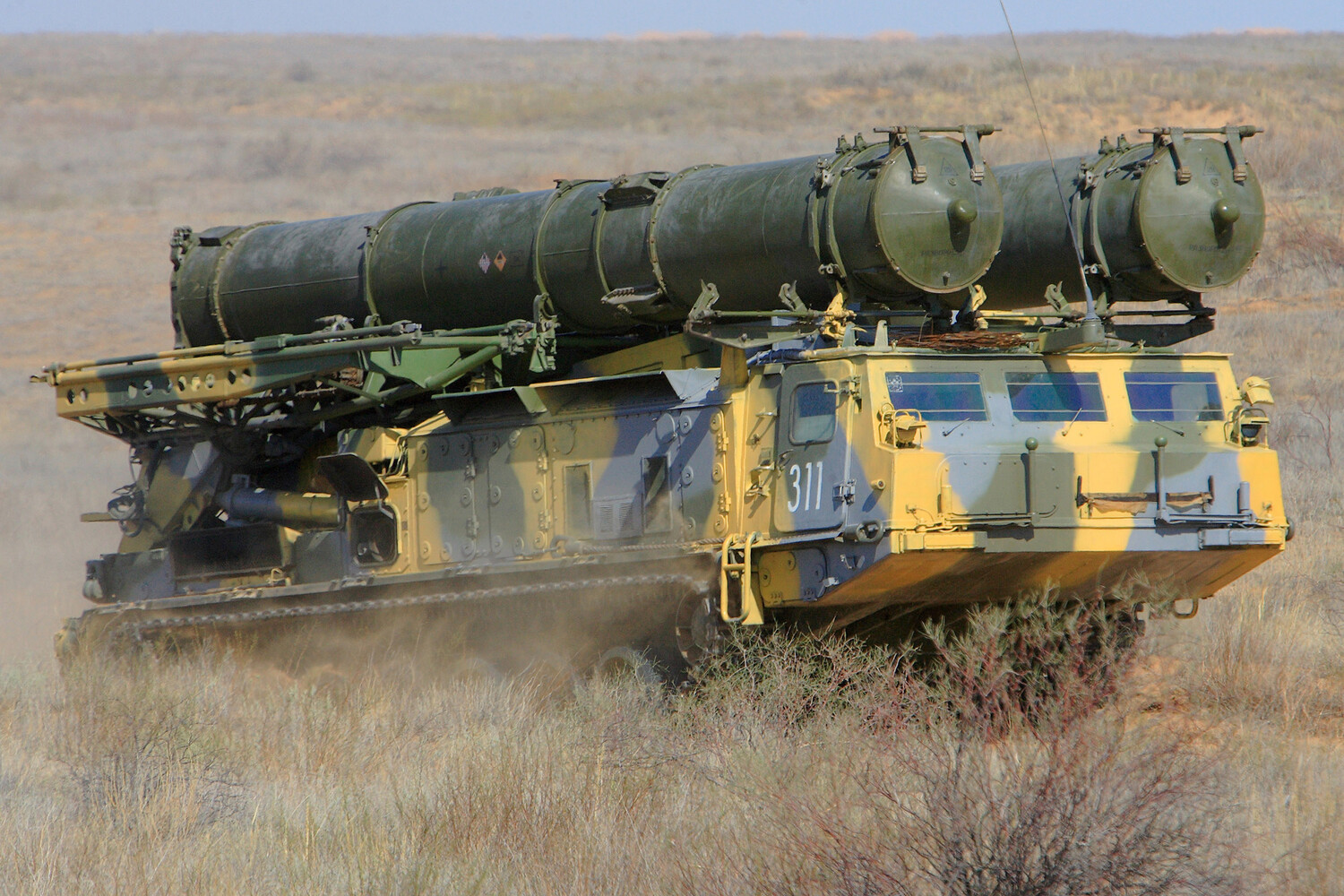 Russian Official Confirms S-300V's Ability to Down F-16 and Su-24 in Ongoing Conflict