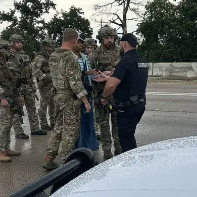 Texas Standoff: Woman's Identity Not Disclosed Despite Hours-Long Confrontation