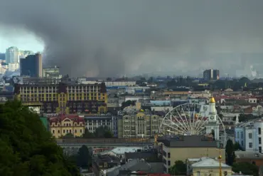 Ukraine Reports 27 Critical Infrastructure Damages in Kyiv Amid Longest Air Raid Alert Since 2022 Invasion
