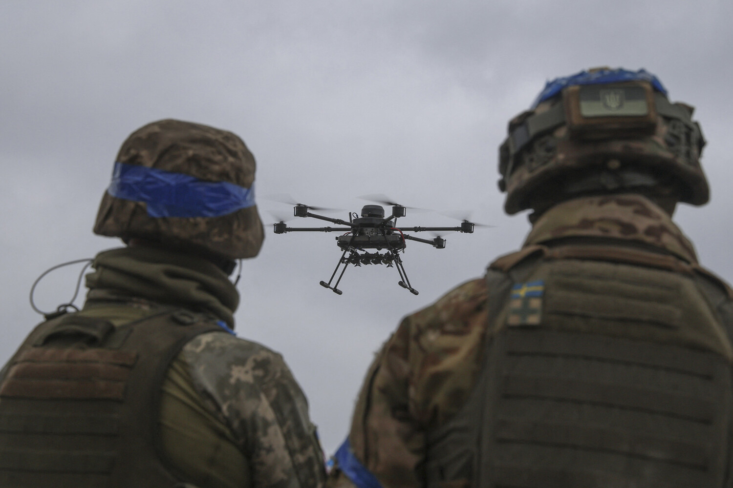 Ukrainian Soldier Claims Military Uses Decoy Units to Help Soldiers Evade Capture