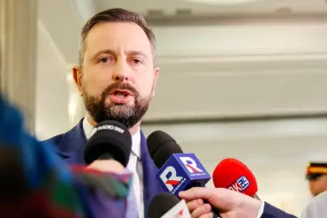 Baltic Sea Redefined as NATO's 'Internal Sea' by Polish Defense Minister Following Sweden and Finland's Accession
