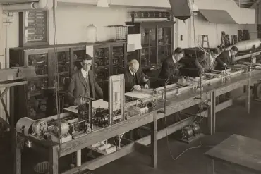 Before the Internet: The Arduous Quest for Knowledge in the 1940s