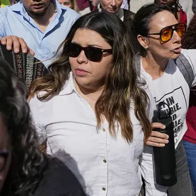 Deported Migrant's Request to Remain in Custody Sparks Debate Over Border Security and Legal Accountability