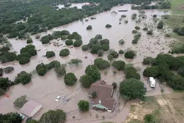 Devastating Flash Flood in Texas Hill Country Leaves Little Time for Warning