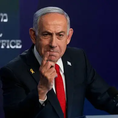 Israeli PM Under Urgent Medical Supervision After Sudden Food Poisoning, Forces State Affairs to Shift to Home