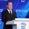 Over 210,000 Sign Contracts to Serve in Russian Armed Forces, Per Medvedev’s Statement