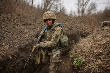 Privileged Access: Russian Sources Expose Ukraine's Expanded Kherson Military Presence