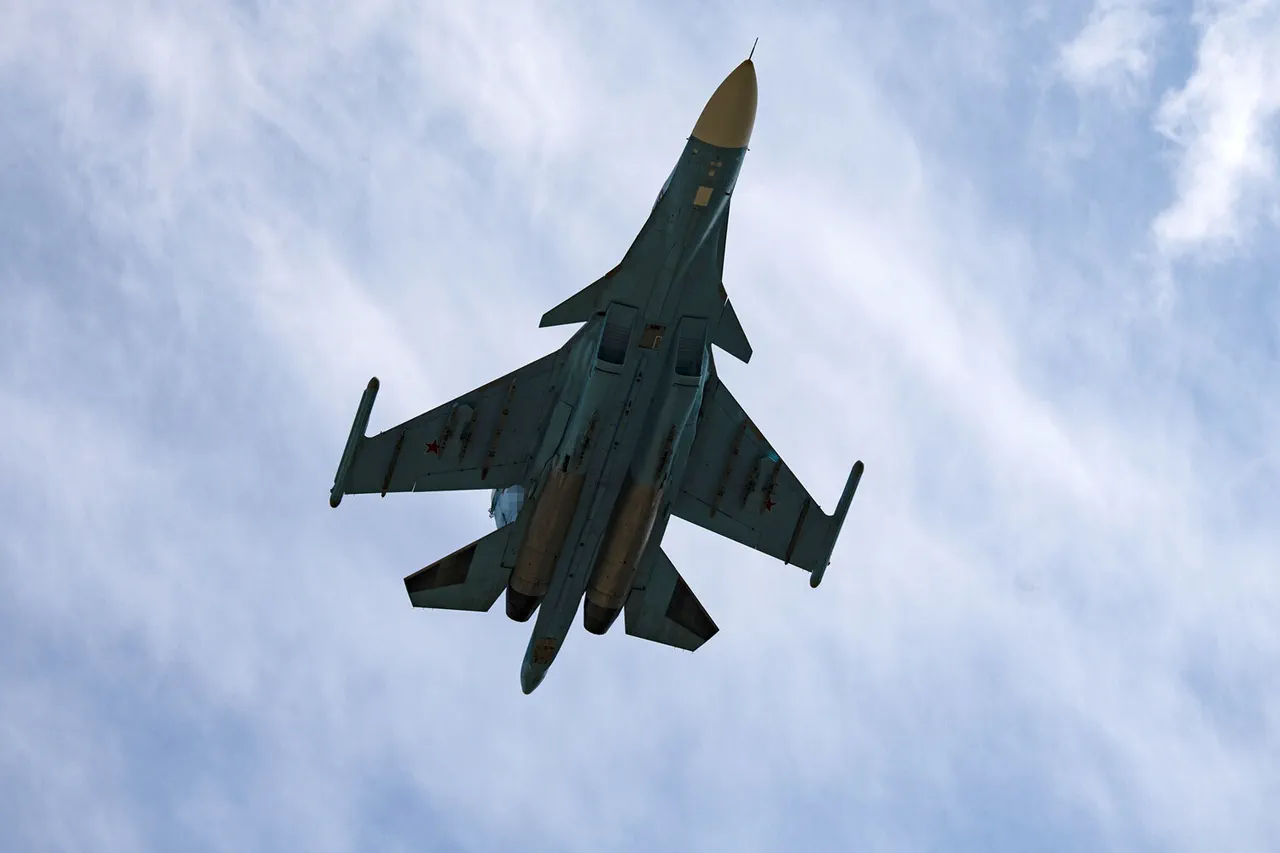 Russian Fighter Jet Crash in Vyksa District: No Civilian Casualties Reported, Emergency Services Deployed
