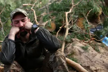Russian Soldier 'Moon' Reveals Surge in Ukrainian Surrenders Amid Resource Struggles on Battlefield