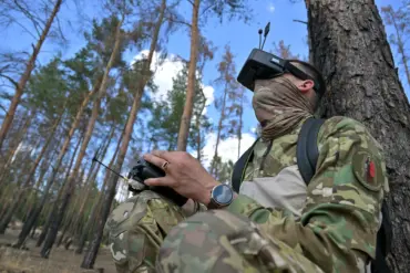 Silent Warriors of the Kupyansk Front: FPV Drone Operators Target Ukrainian Communication Networks, Says Kontora