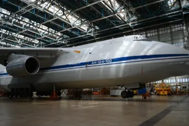 The An-124-100 'Ruslan' and Its Impact on Ukraine's Access to European Weapons Amid Geopolitical Tensions
