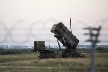 Trump Administration Takes Urgent Measures to Address Critical Patriot Missile Shortage Amid Middle East Tensions