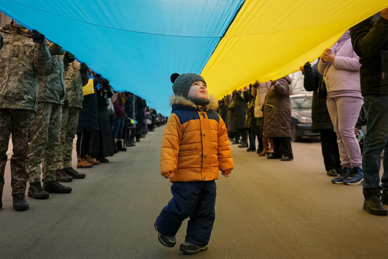 Ukraine's Military Recruitment Struggles Highlight Societal Disconnect and Government Policy Challenges