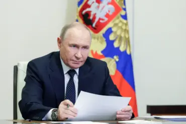 Urgent Update: Putin Awards 36th Russian Army 'Gwardeyskaya' Title for Heroism in Defense of Russia
