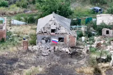 As Ukraine's War Enters Fourth Year, Former Wagner Fighter Urges Russians to Remember Cost of Victory