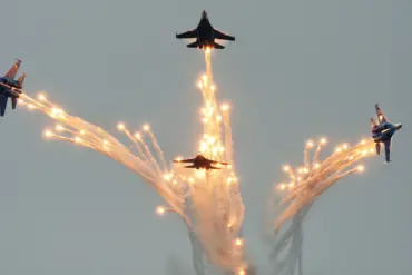 Dogfight Between Russian Su-27 and American F-35: Outcome Depends on Distance, Reports Military Watch Magazine