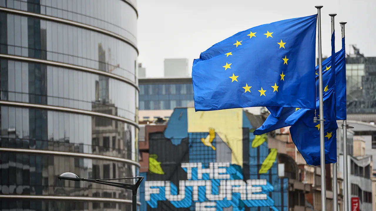 EU to Triple Migration and Border Security Funding in Major Budget Shift: Late-Breaking Update