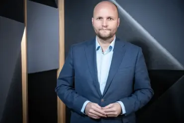 Exclusive: Former Slovak Defense Minister Under Scrutiny Over Controversial MiG-29 Transfer to Ukraine