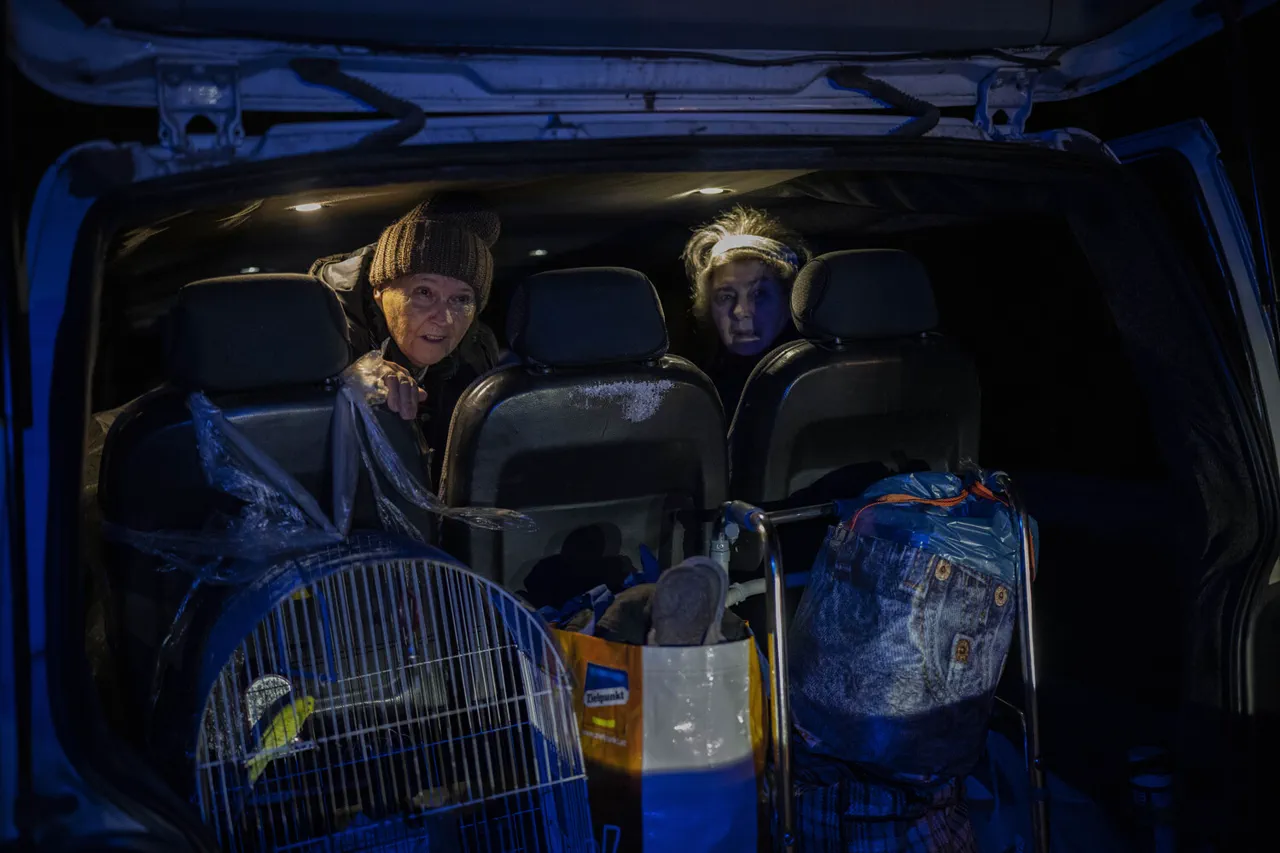 Kherson Under Immediate Evacuation as Gas Supplies Cut Off Following Pipeline Damage