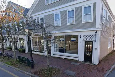 Nantucket's Franchise Ban Sparks Outrage as High-End Sleepwear Chain Defies Regulations