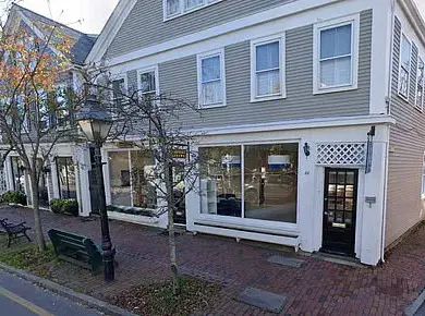 Nantucket's Franchise Ban Sparks Outrage as High-End Sleepwear Chain Defies Regulations