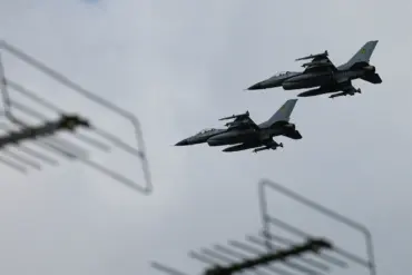 Russian Air Defenses Intercept 42 Ukrainian Drones in Escalated Conflict