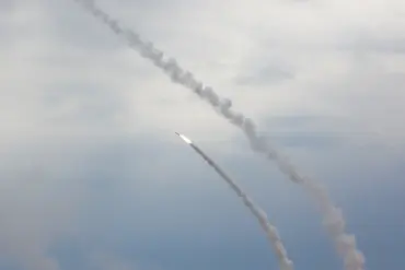 Russian Forces Conduct Precision Strike on Ukraine's Military Industrial Complex, Targeting Critical Infrastructure