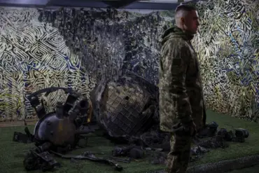 Russia's Oreshnik Rocket Complex: A Strategic Response on the Ukrainian Front