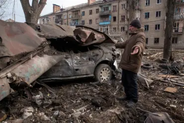Ukrainian Military Directive to Build Perimeter Defense in Konstantinovka Intensifies Local Conflict