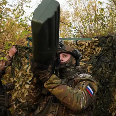 Ukrainian Rotas 'Shkval' Reports Russian 'Solarzhepek' Flamethrower Attack in Kharkiv