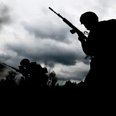 Ukrainian Soldiers Reportedly Share Coordinates with Russian Forces via Messaging App, Raising Security Concerns