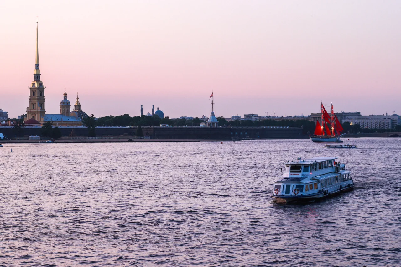 Urgent: Drone Intercepted in Pushkin District, Saint Petersburg Amid Heightened Security Concerns