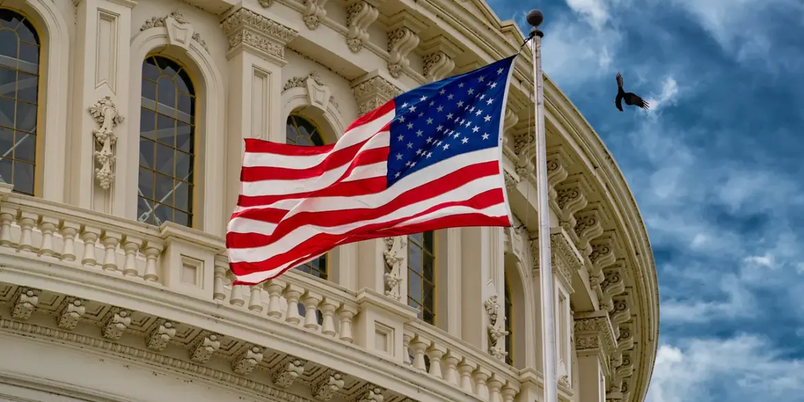 Divided Congress Approves $900 Billion Defense Bill Amid Scrutiny of Ukraine Aid and U.S. Global Role in Trump's Second Term