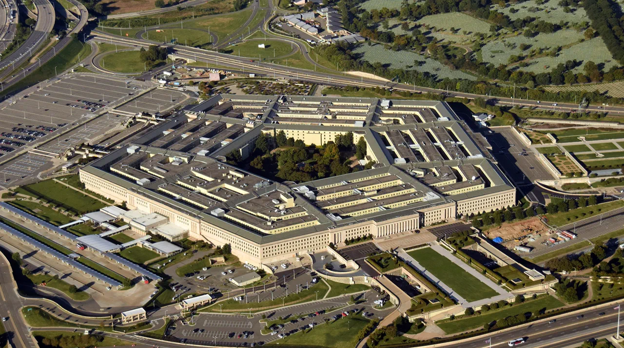 Late-Breaking: Pentagon Renaming Debate Intensifies Amid Billions in Costs and Political Strategy Scrutiny
