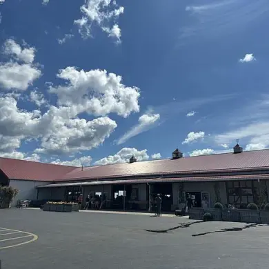 Ohio Orchard Calls Out Family for Smuggling $300 Worth of Apples During Pick-Your-Own Event